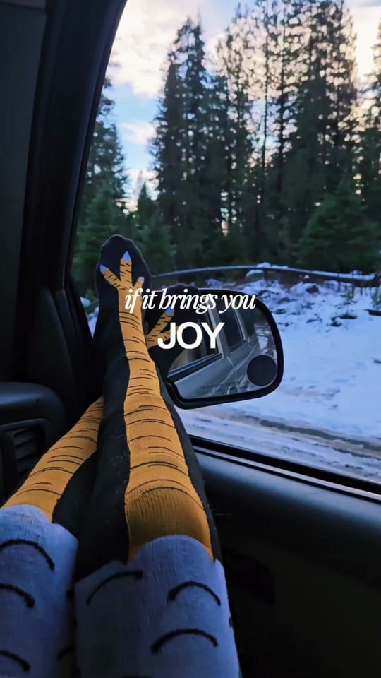 Post 10 by L on TikTok (video)
