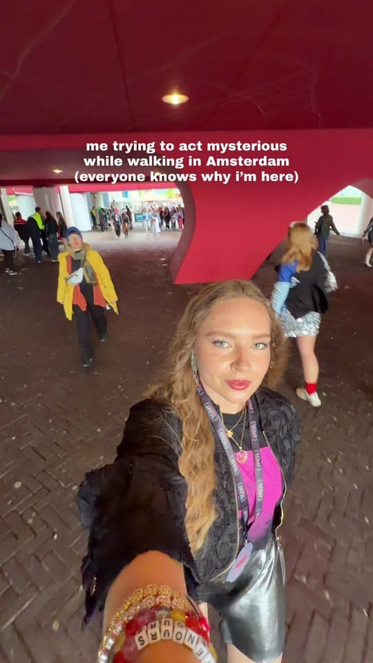 Post 2 by Kris & Nelie on TikTok (video)
