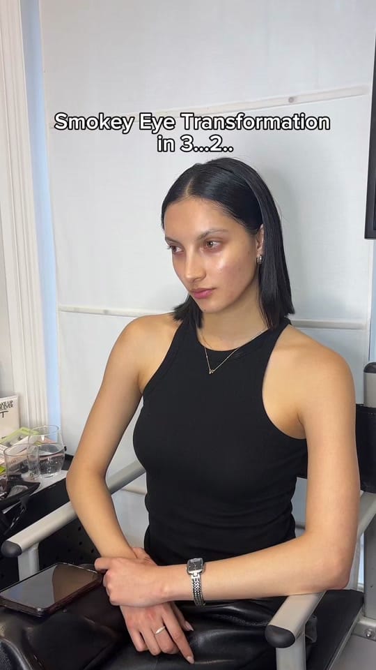 Post 4 by Kendrafrenchmakeup on TikTok (video)
