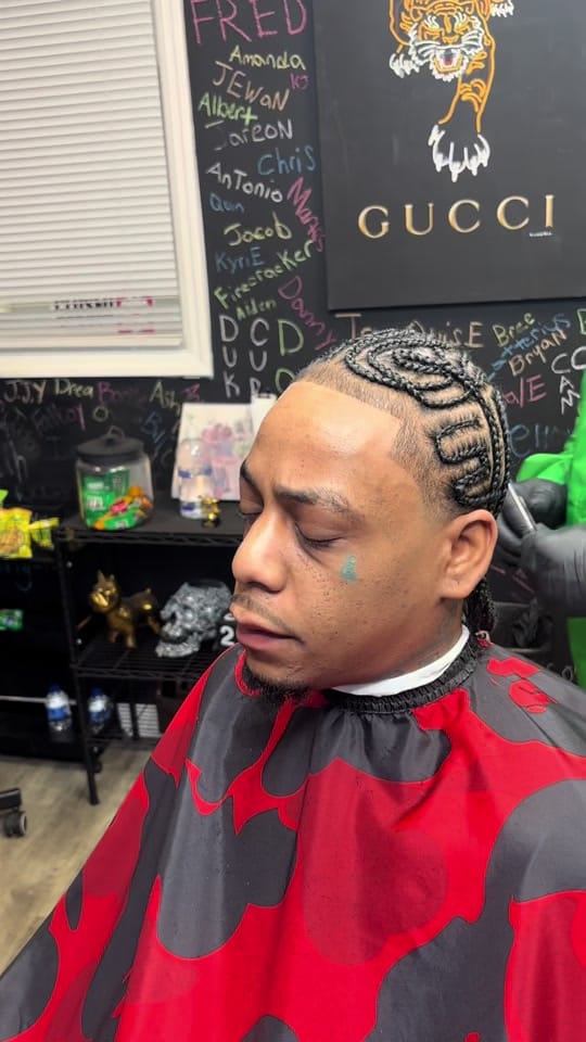 Post 6 by L.o.NotJustaBarber on TikTok (video)