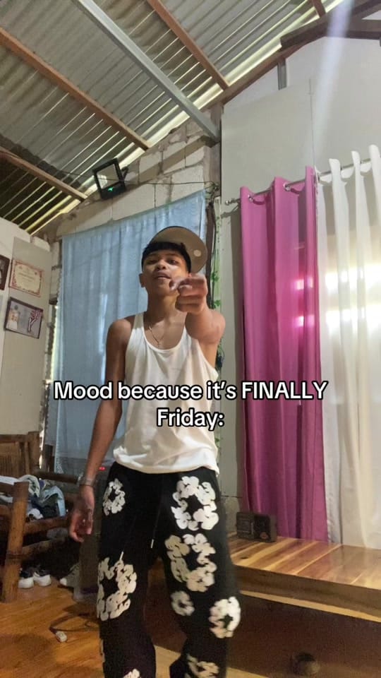Post 6 by Alibabajr🦇 on TikTok (video)