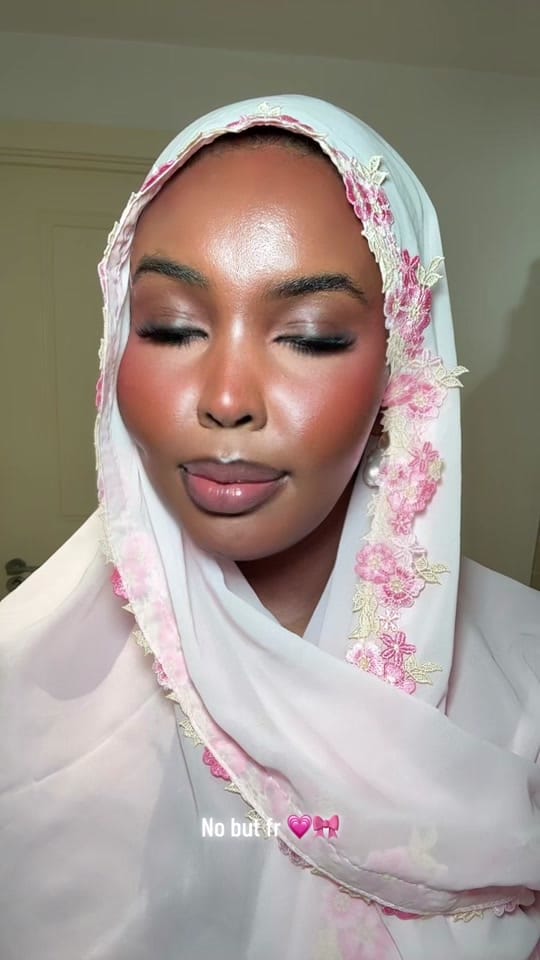 Post 5 by Khadija Qalanjo ✨🫧🎀 on TikTok (video)