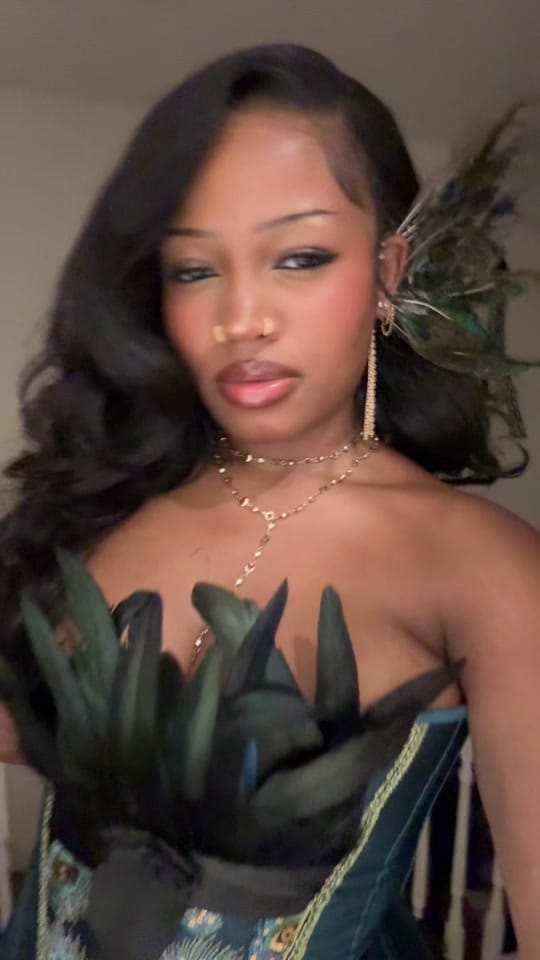 Post 9 by STELZ ☆ on TikTok (video)