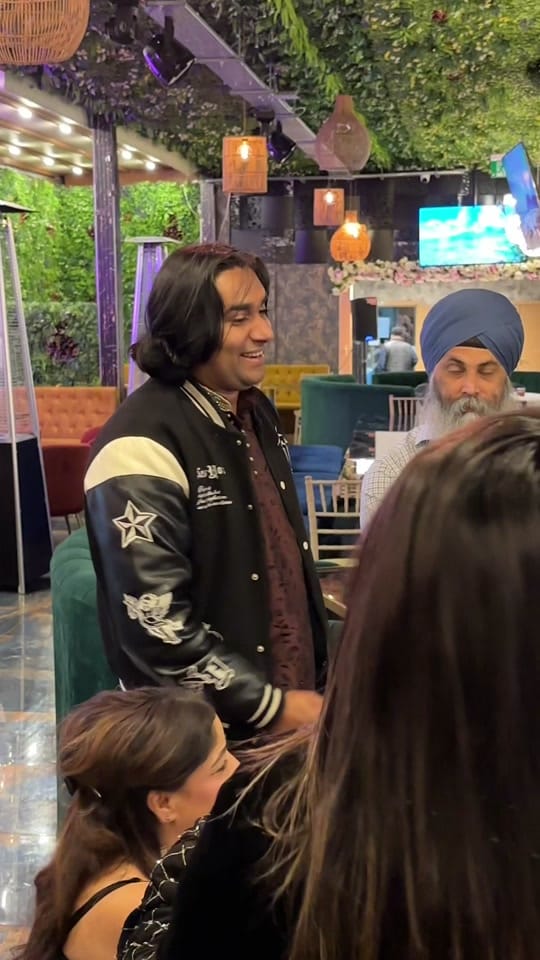 Post 7 by lahori lover on TikTok (video)