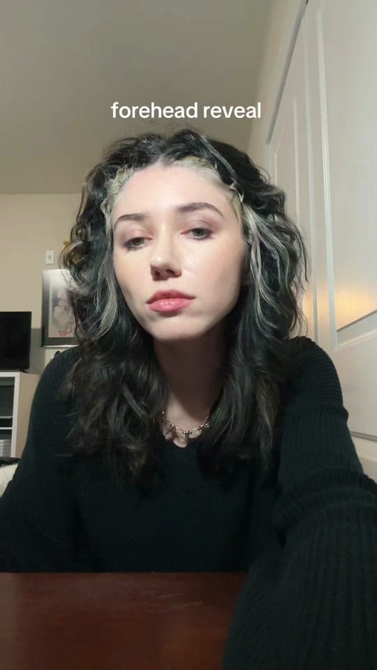 Post 2 by Pey <3 on TikTok (video)