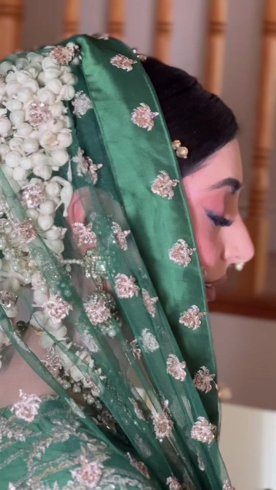 Post 2 by Makeup Artist Brampton - Parry on TikTok (video)