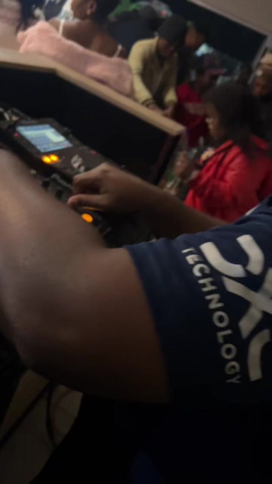 Post 10 by Bistoh on TikTok (video)