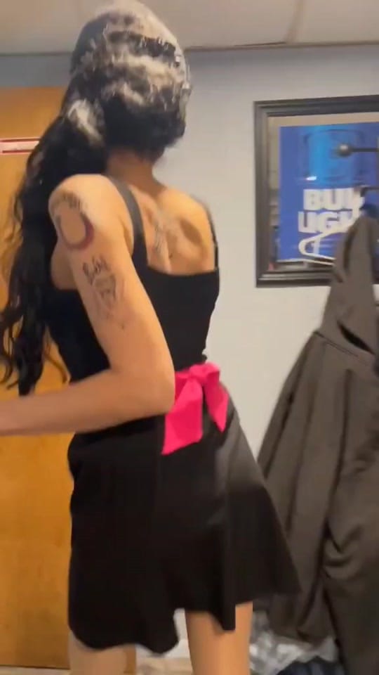 Post 10 by thewinehouseproject🩰 on TikTok (video)