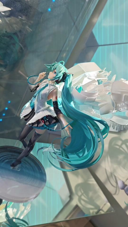 Post 8 by cozmic_figures on TikTok (video)