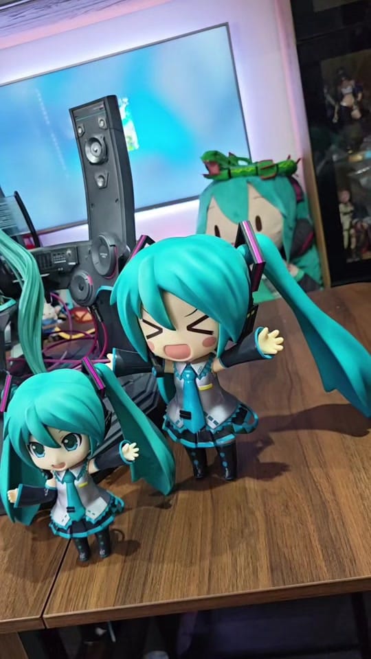 Post 3 by cozmic_figures on TikTok (video)