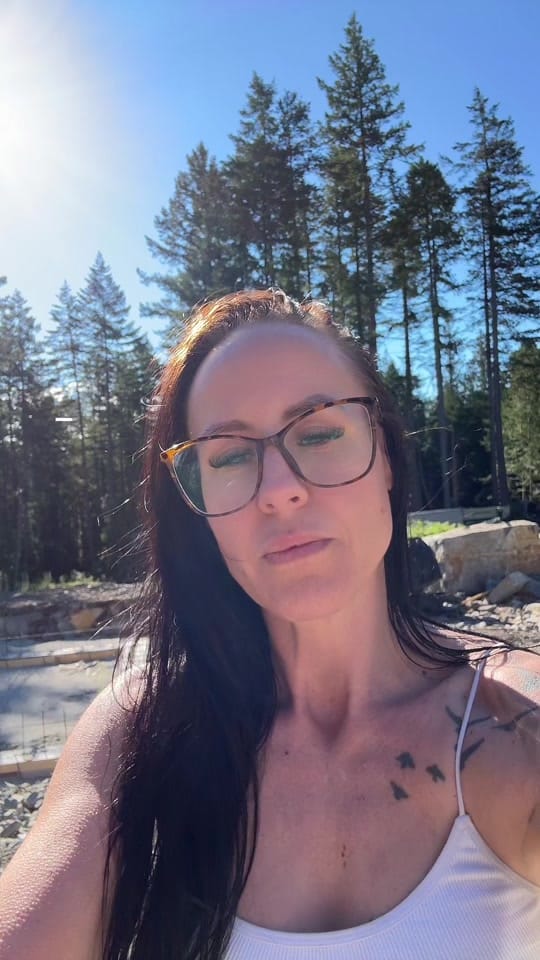 Post 4 by Renae 🇨🇦 on TikTok (video)