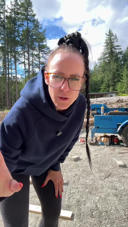 Post 2 by Renae 🇨🇦 on TikTok (video)