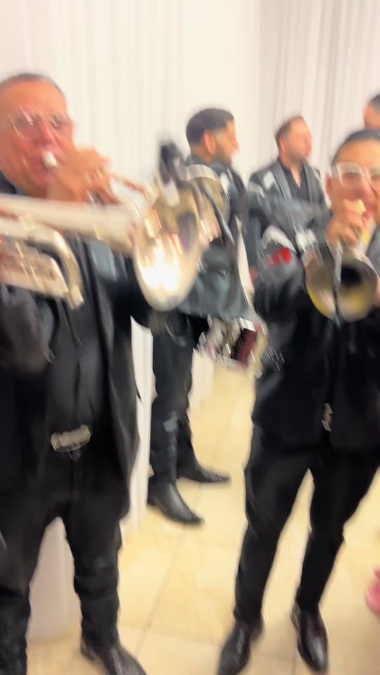 Post 2 by Banda La Alterada on TikTok (video)
