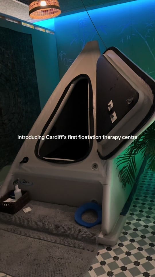 Post 1 by cardifflovelist__ on TikTok (video)