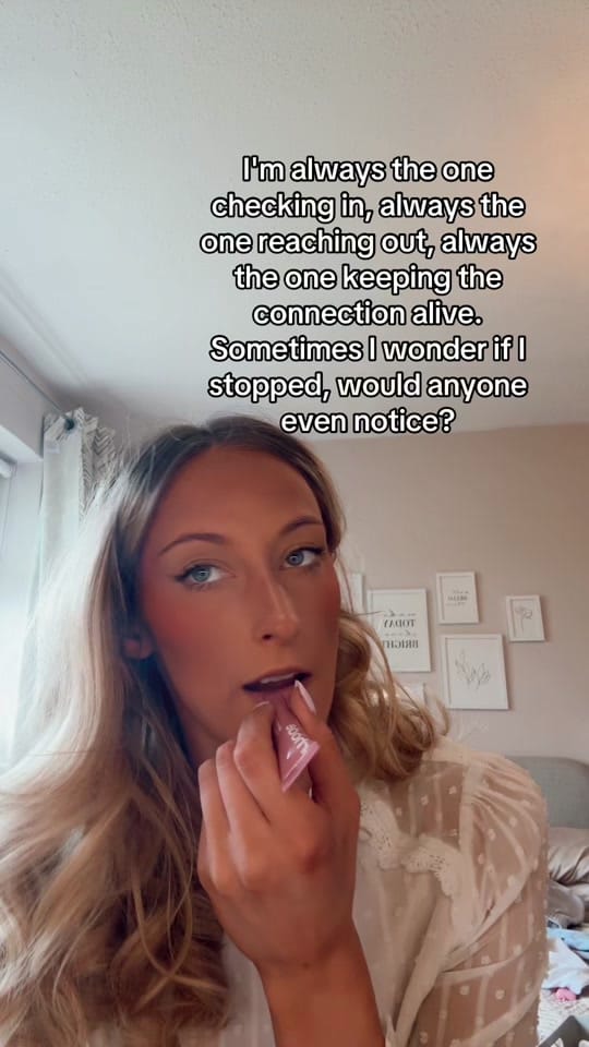 Post 7 by Mel on TikTok (video)