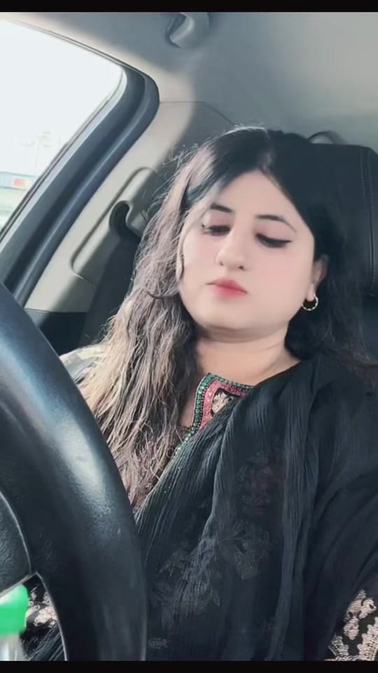 Post 6 by Amna Lifestyle🇨🇦🇵🇰🤍 on TikTok (video)