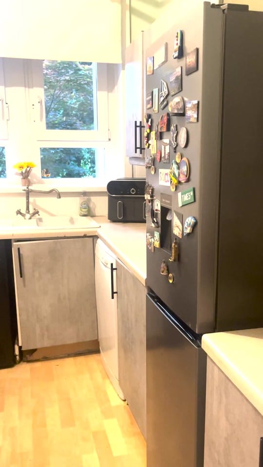 Post 2 by Mark Dallas on TikTok (video)