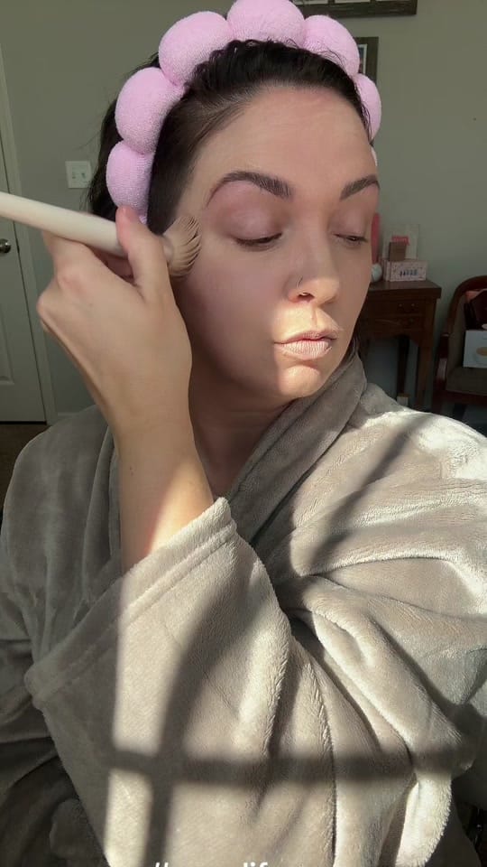 Post 10 by LeeAnn May Beauty on TikTok (video)