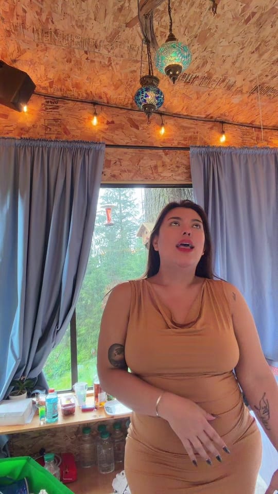 Post 8 by Mandylaine Solana Ruben on TikTok (video)