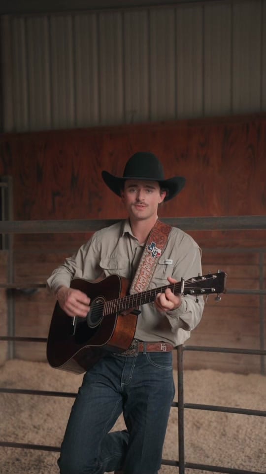 Post 9 by Kyle Gates on TikTok (video)