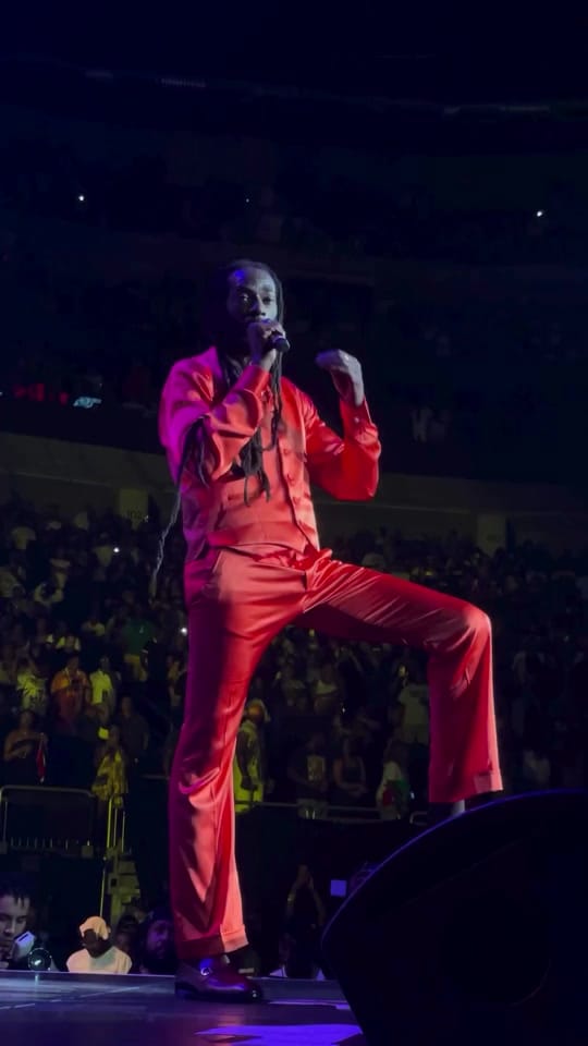 Post 7 by 1Djromaine🇯🇲 on TikTok (video)