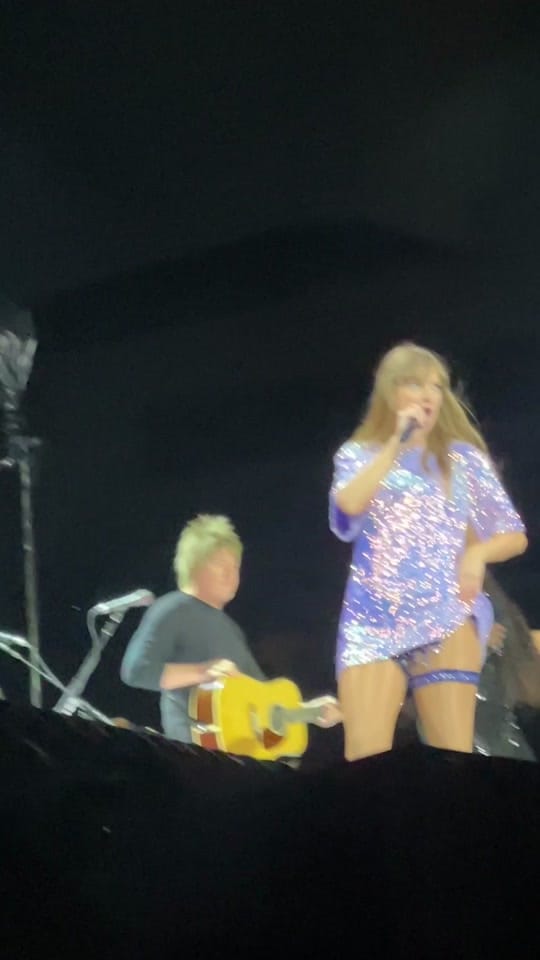 Post 10 by eleanor on TikTok (video)