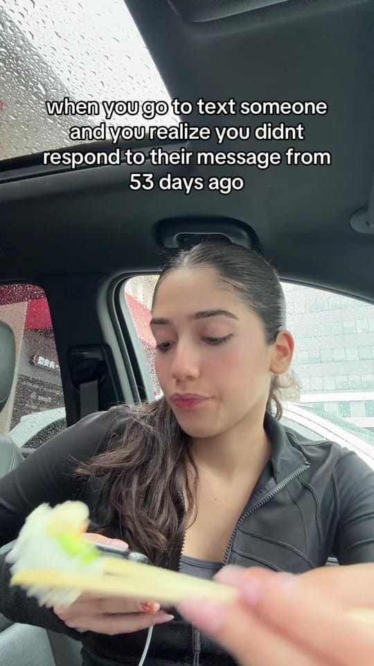 Post 8 by Lia on TikTok (video)