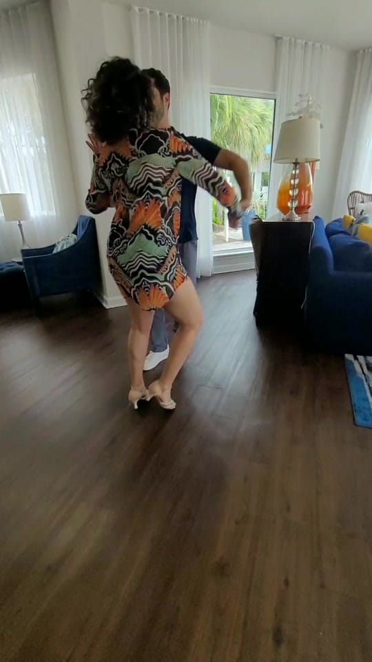 Post 10 by Carlos Ramirez on TikTok (video)