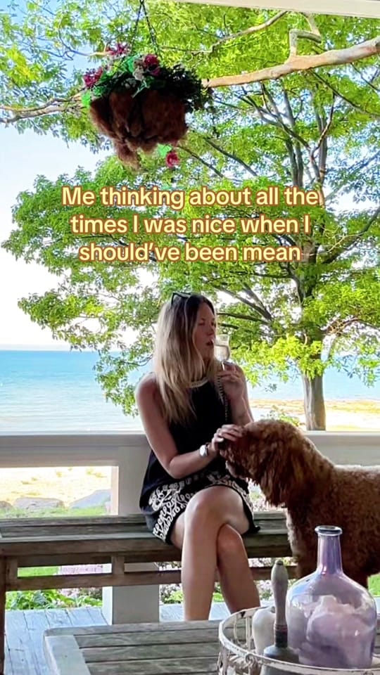Post 1 by Nicolette Langer on TikTok (video)