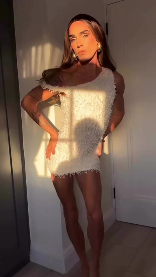 Post 2 by theslayosheashow on TikTok (video)