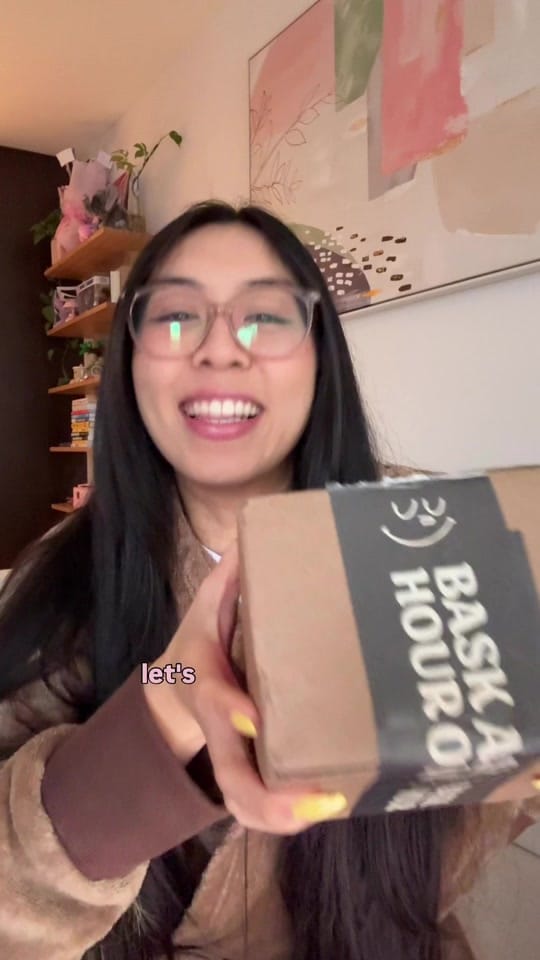 Post 4 by Miskacam 🍩 on TikTok (video)