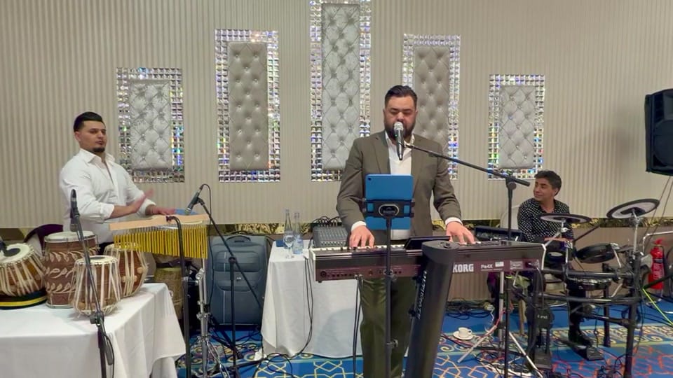 Post 5 by Rabi Hanif 🎶 on TikTok (video)