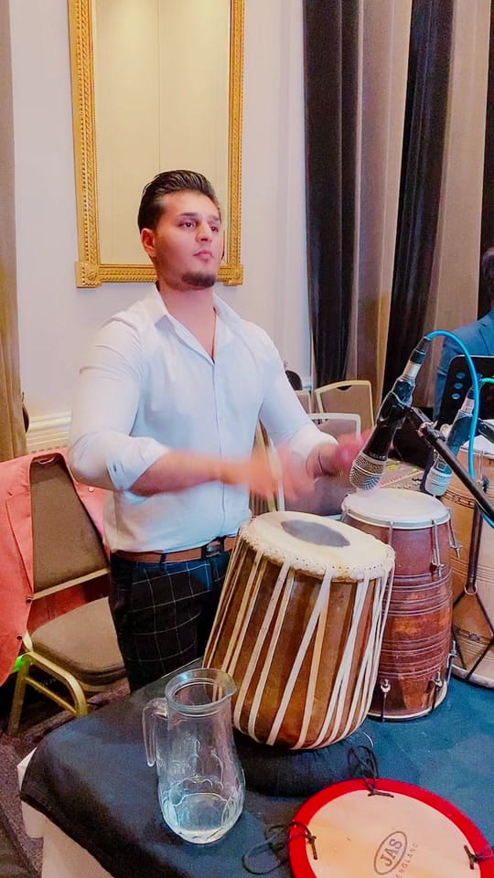 Post 10 by Rabi Hanif 🎶 on TikTok (video)