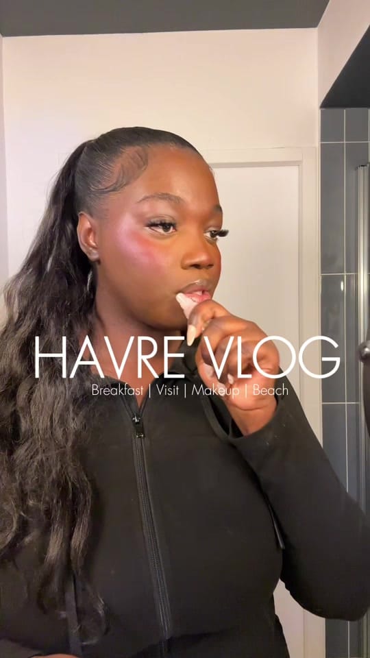 Post 1 by Océane Nelly on TikTok (video)
