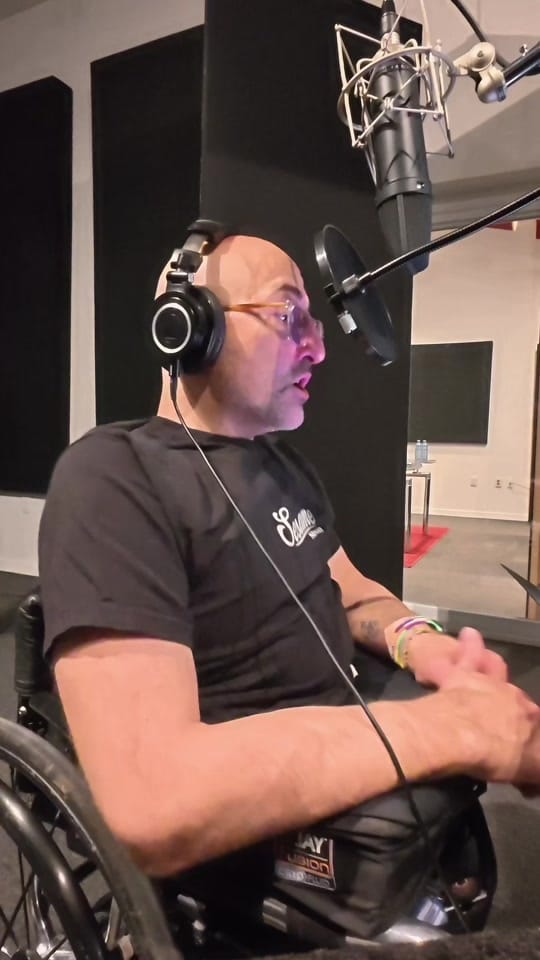 Post 7 by Spencer West on TikTok (video)