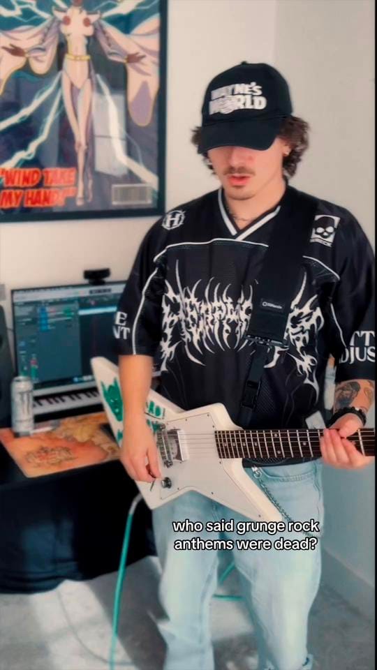 Post 1 by paradise.fell on TikTok (video)
