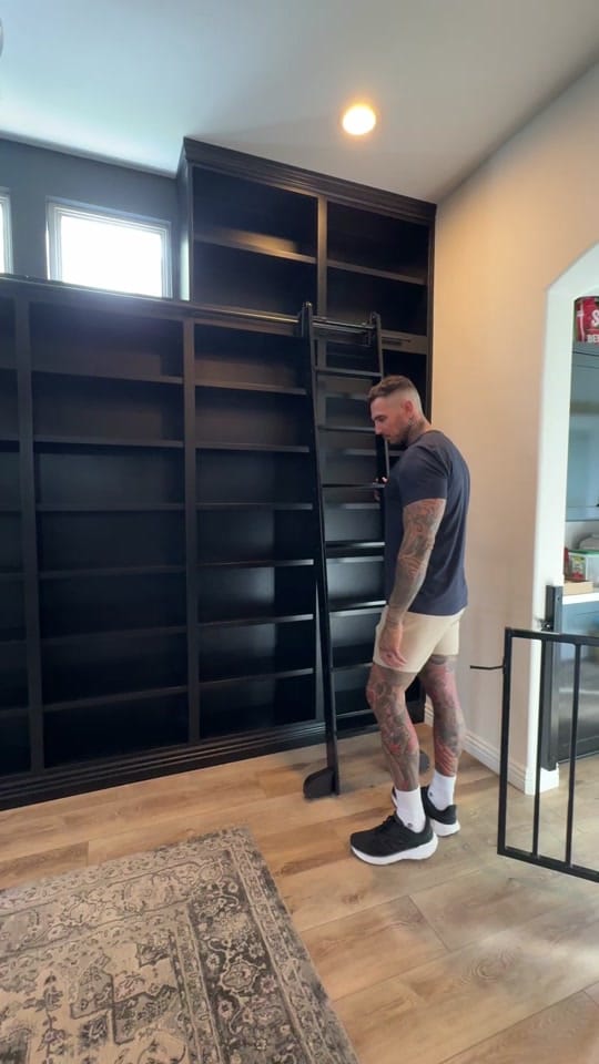 Post 9 by Amber📖🧿🥀🐉 on TikTok (video)