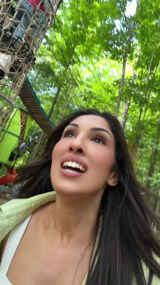 Post 2 by Mayssa Kasbi on TikTok (video)