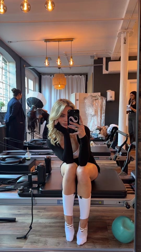Post 8 by Sienna Longmuir on TikTok (video)