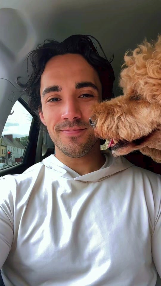 Post 1 by Jake Carter on TikTok (video)
