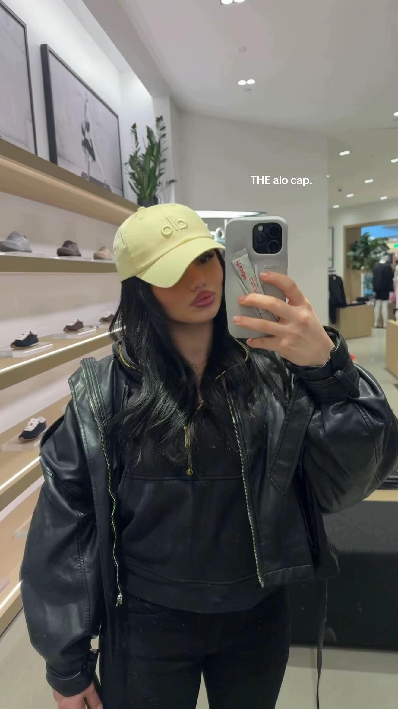 Post 8 by mariamixxo on TikTok (video)