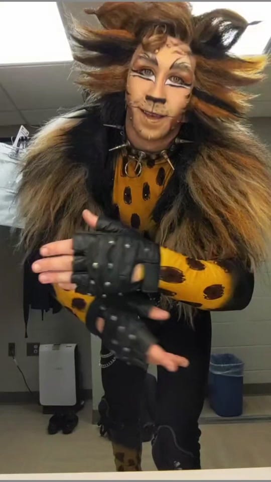 Post 9 by Zach Bravo on TikTok (video)