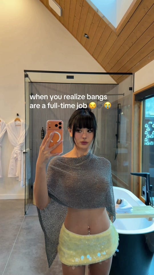 Post 7 by Alaia Li on TikTok (video)