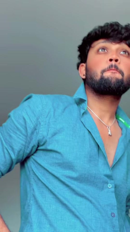 Post 5 by Dev 🇬🇧 on TikTok (video)