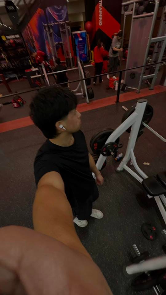 Post 4 by romcuevas_ on TikTok (video)