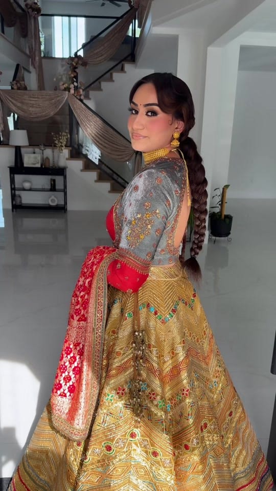 Post 4 by monasangha on TikTok (video)