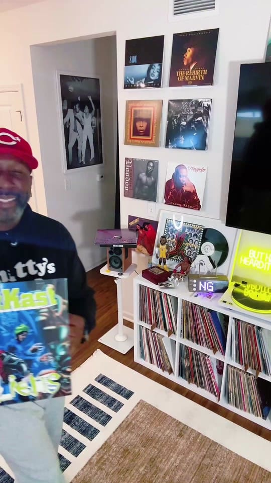Post 8 by Smitty’s Soul Shack on TikTok (video)