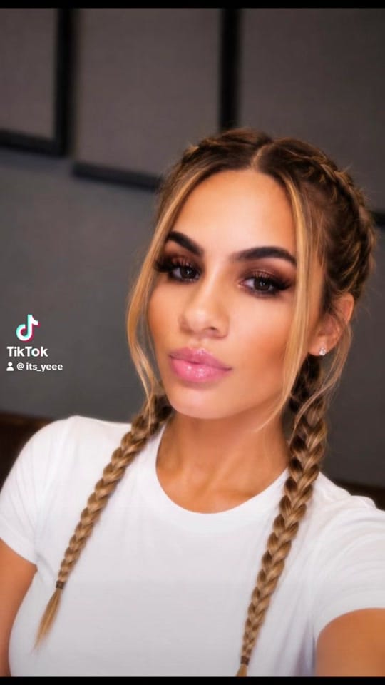 Post 4 by It’s Yeee on TikTok (video)