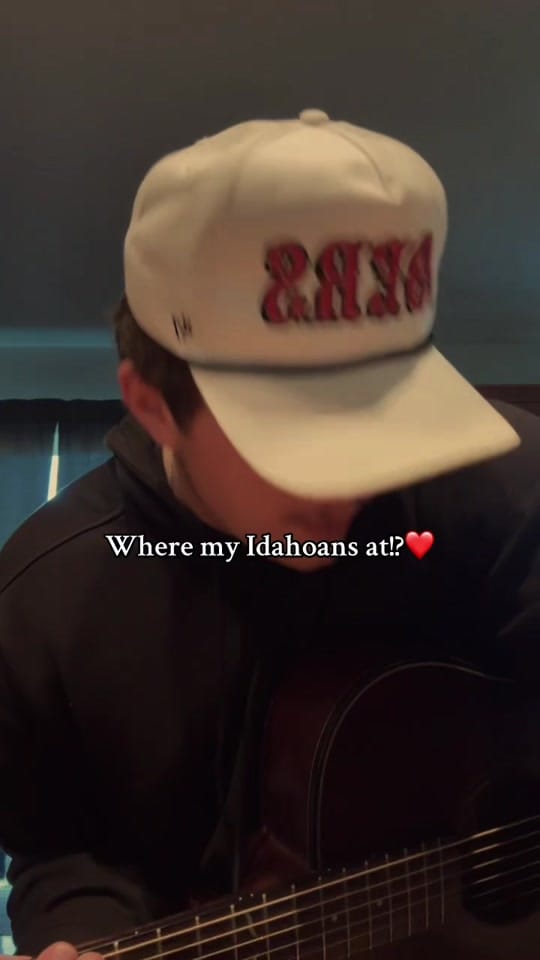 Post 9 by dawsonrmoonmusic on TikTok (video)