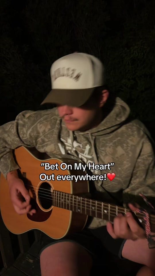 Post 4 by dawsonrmoonmusic on TikTok (video)